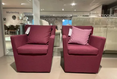 Bijzet fauteuil stof facet 74  €499/stuk - 2 stuks beschikbaar